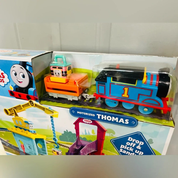 Thomas and Friends Fix ‘Em Up Track master - Picture 2 of 5